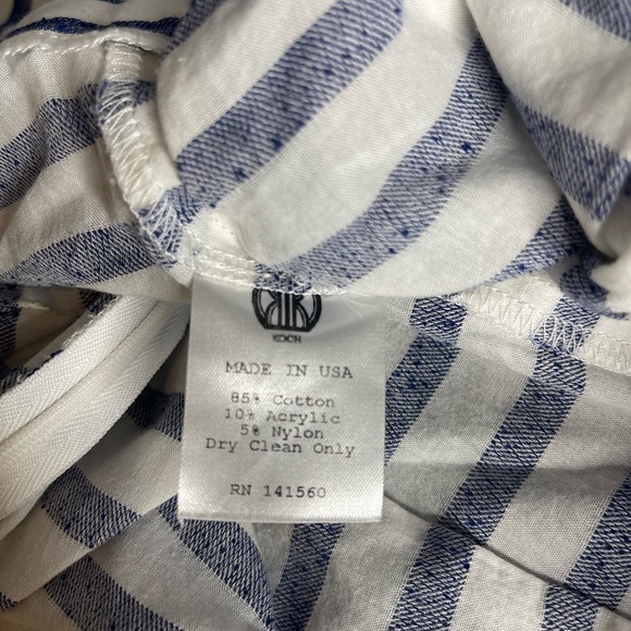 KOCH white and navy sailor shorts size XS - Picture 8 of 8